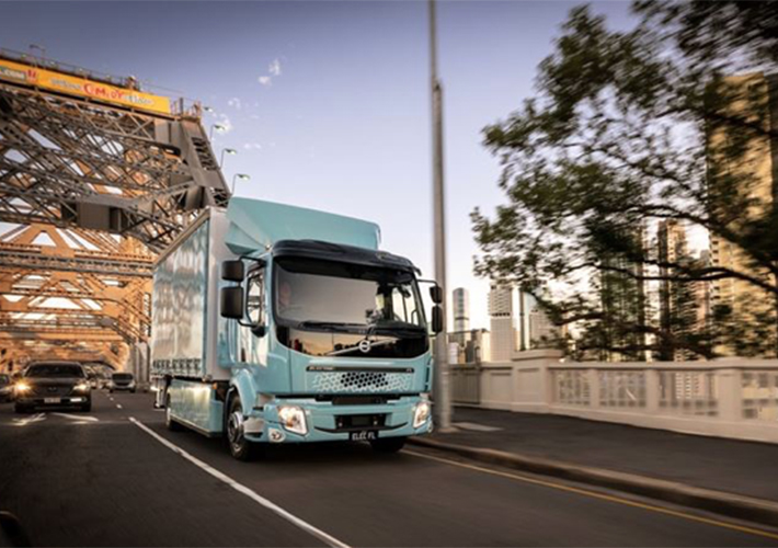 Foto Volvo receives record order for electric trucks in Australia